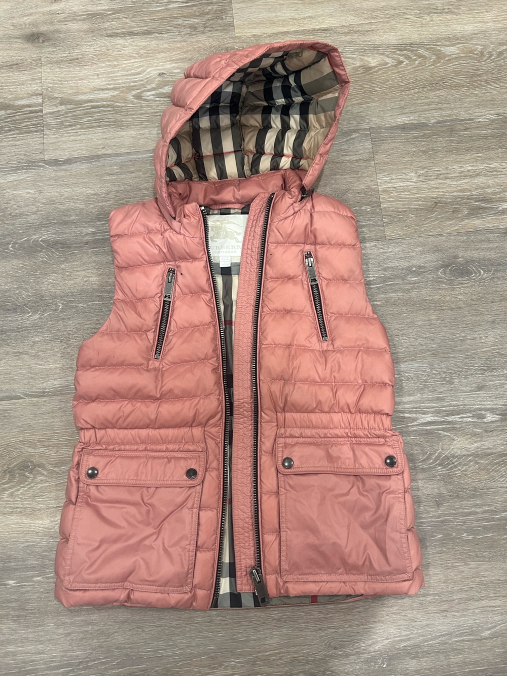 Girls Burberry Children Kids Pink Puffer Vest Size 12Y detachable hood